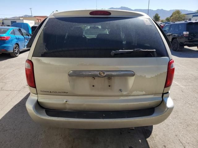 2005 Chrysler Town & Country