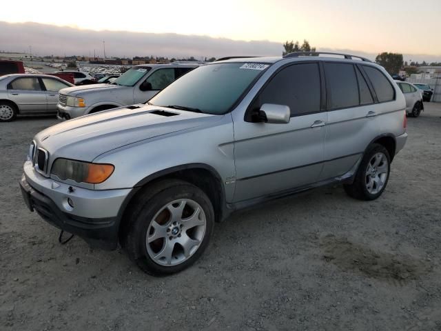 2002 BMW X5 3.0I