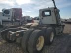 1995 Freightliner Conventional FLD120