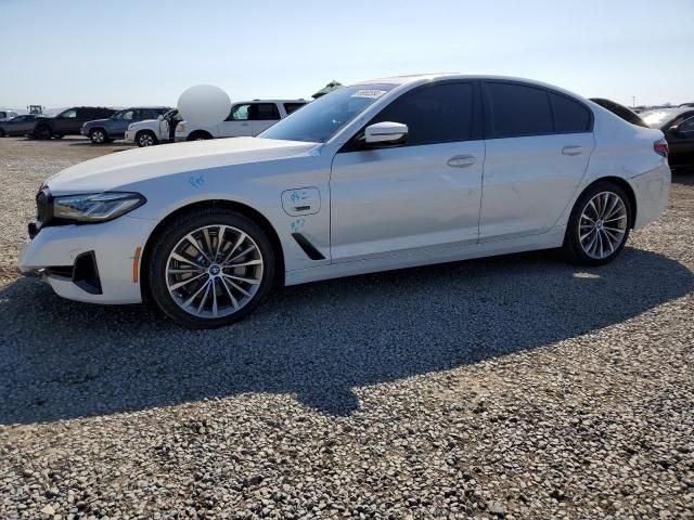 2022 BMW 530E