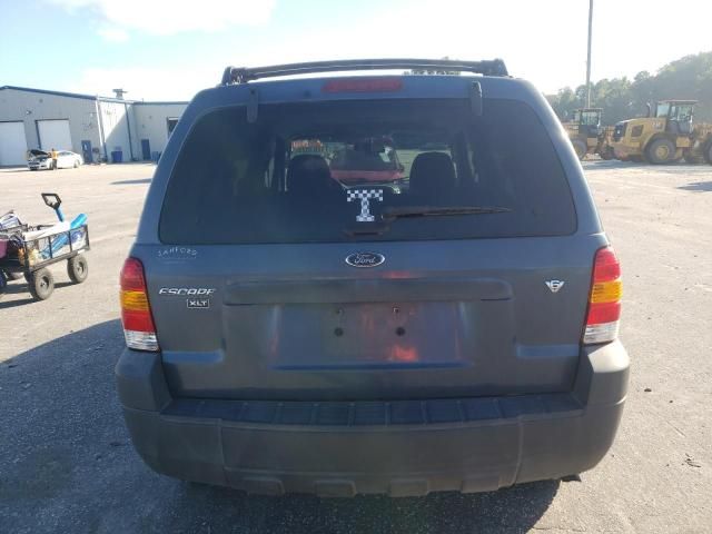 2005 Ford Escape XLT