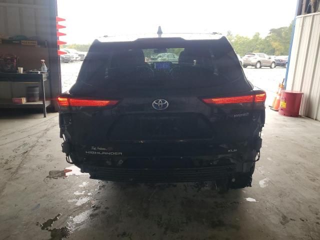 2023 Toyota Highlander Hybrid Bronze Edition