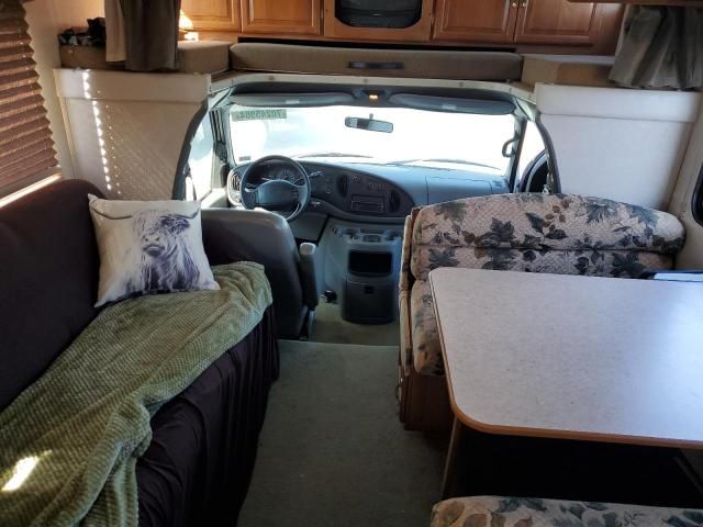 2002 Ford Econoline E450 Super Duty Cutaway Van