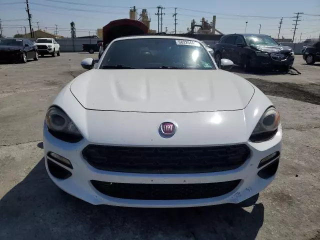 2018 Fiat 124 Spider Classica