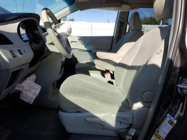 2012 Toyota Sienna