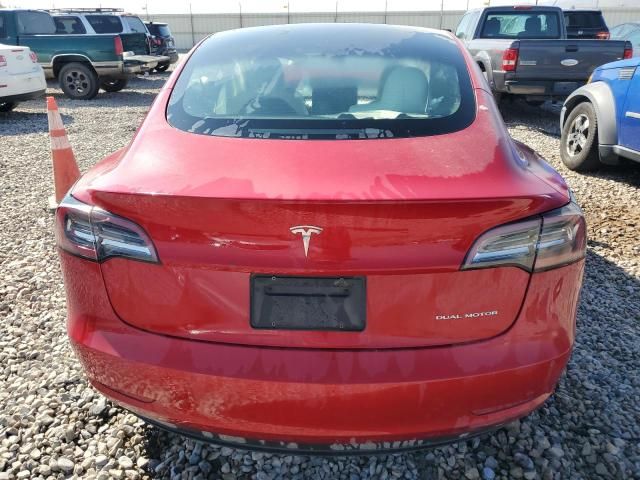 2022 Tesla Model 3