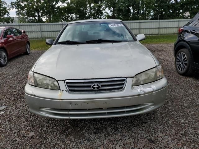 2000 Toyota Camry CE