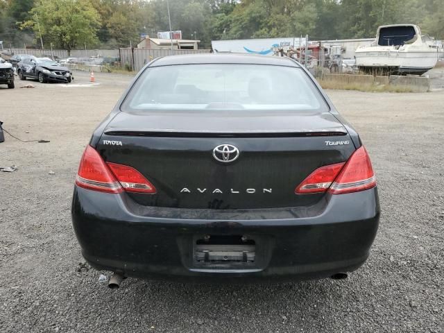 2005 Toyota Avalon XL