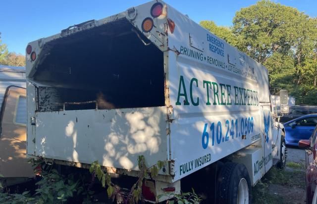 2005 Freightliner M2 106 Medium Duty