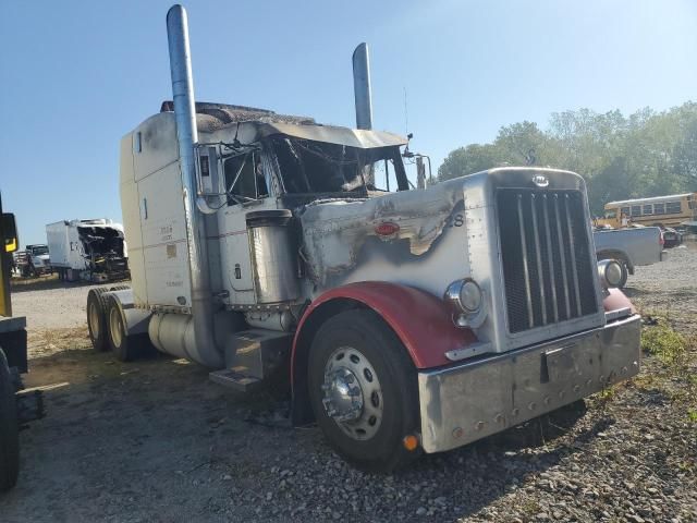 2003 Peterbilt 379