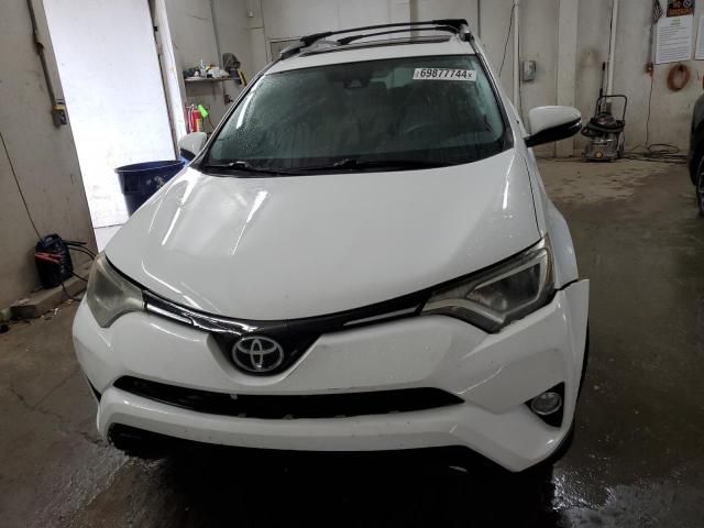 2017 Toyota Rav4 XLE