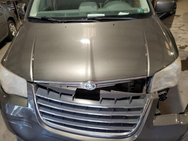 2010 Chrysler Town & Country Touring