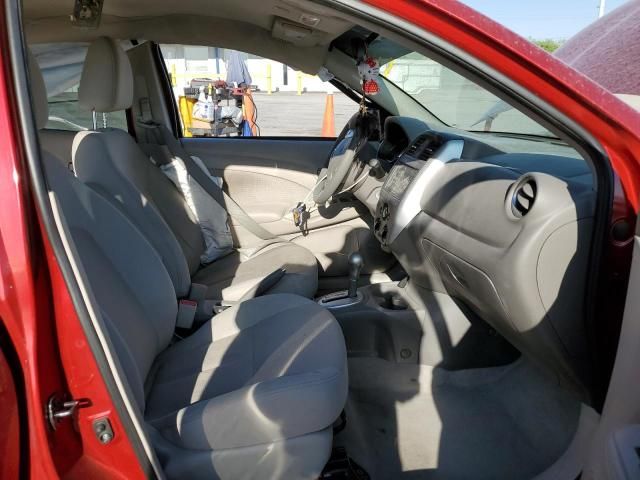 2015 Nissan Versa S