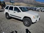 2005 Jeep Grand Cherokee Laredo