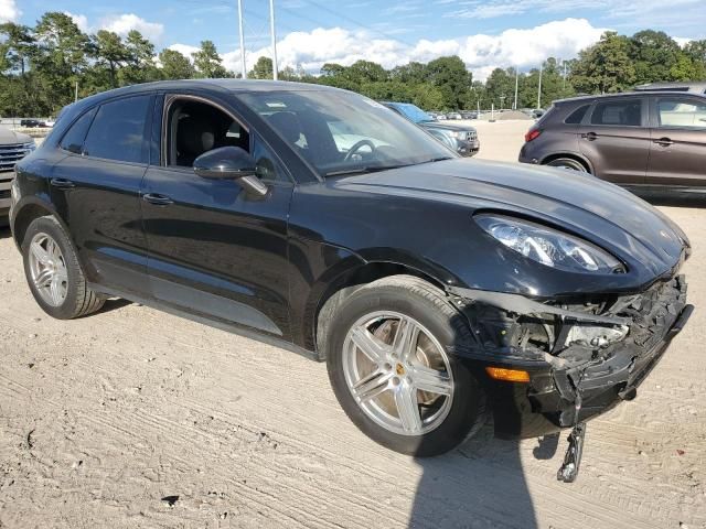 2017 Porsche Macan