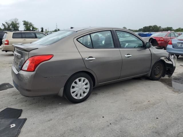 2015 Nissan Versa S