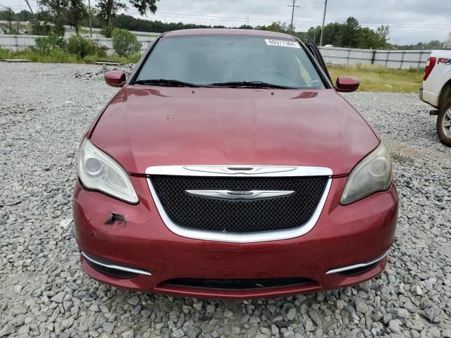 2013 Chrysler 200 Limited