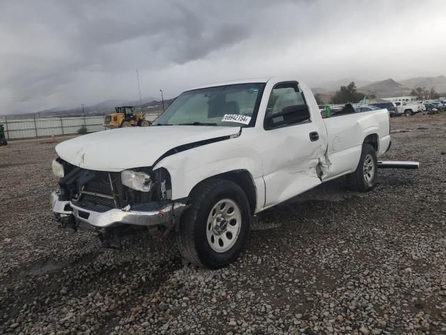 2007 GMC New Sierra C1500 Classic