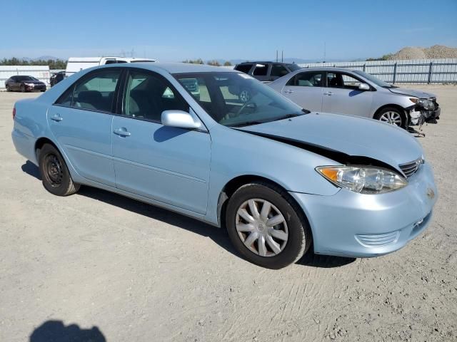 2005 Toyota Camry LE