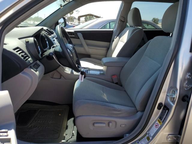 2013 Toyota Highlander Base