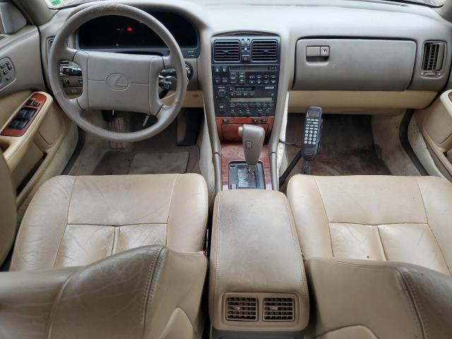 1992 Lexus LS 400