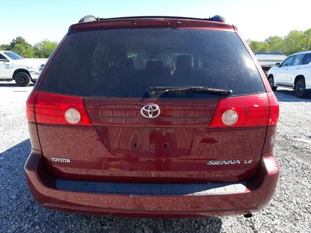 2009 Toyota Sienna CE