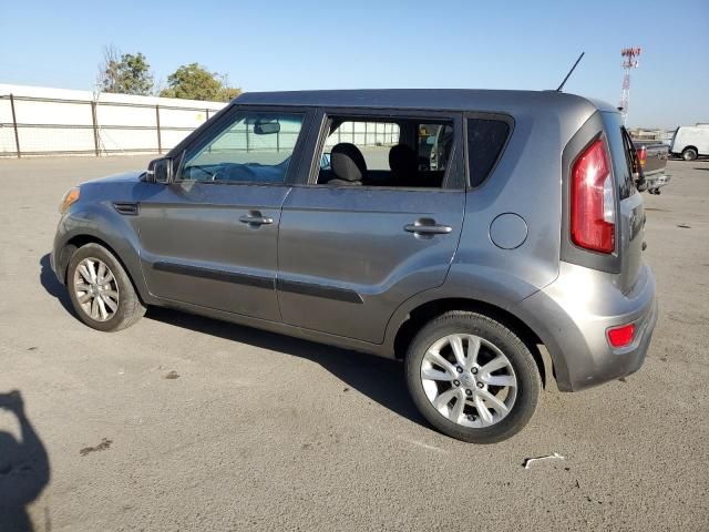 2013 KIA Soul +