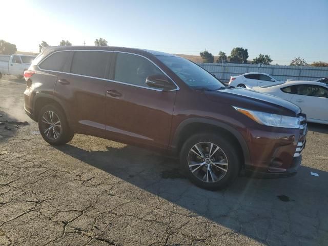 2018 Toyota Highlander LE