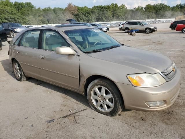 2000 Toyota Avalon XL