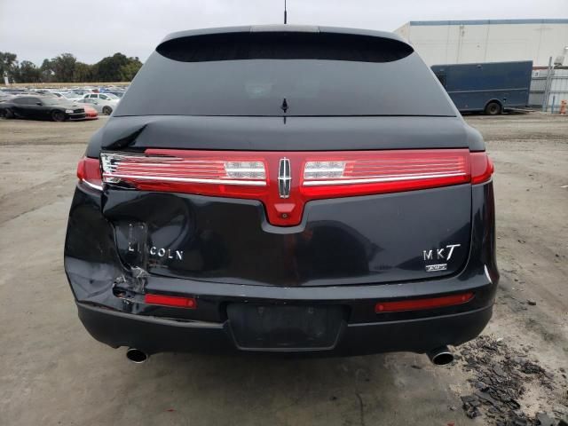 2015 Lincoln MKT