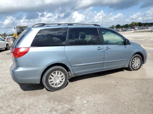 2007 Toyota Sienna CE