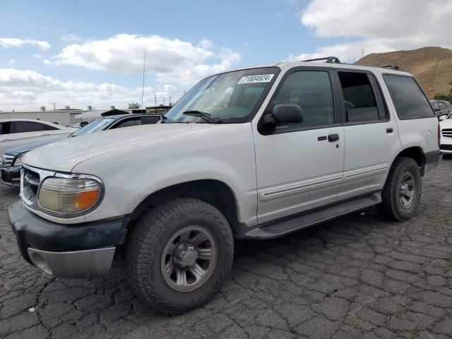 2000 Ford Explorer XLT