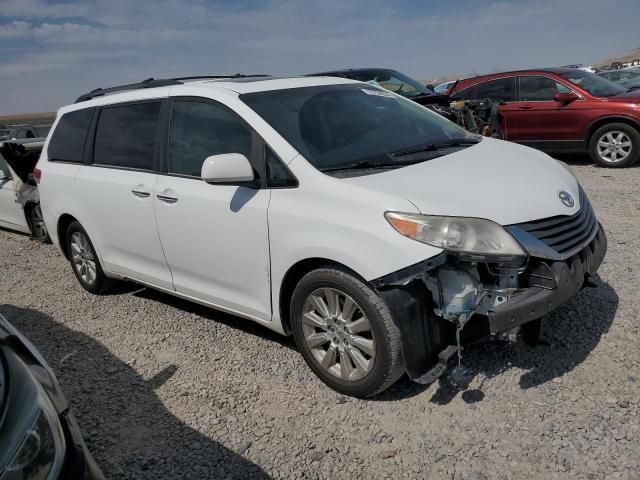 2011 Toyota Sienna XLE