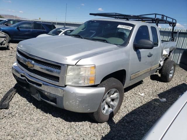 2011 Chevrolet Silverado C1500  LS