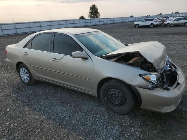 2005 Toyota Camry LE