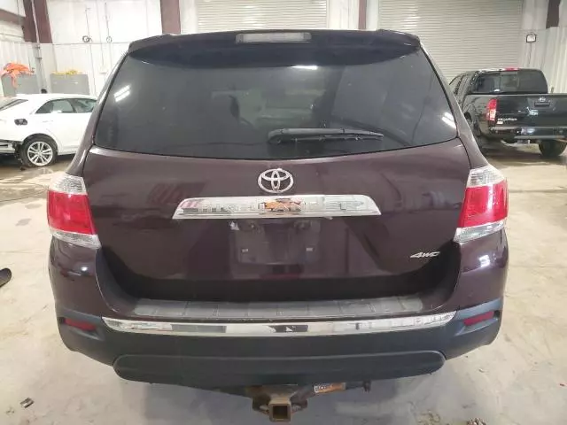 2013 Toyota Highlander Base