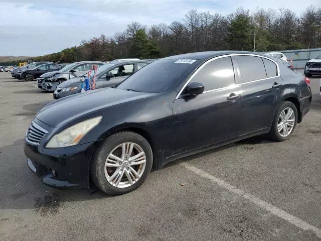 2011 Infiniti G25