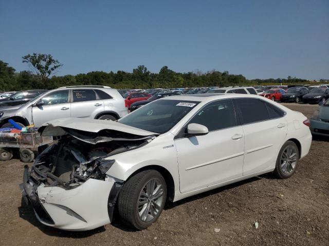 2016 Toyota Camry Hybrid