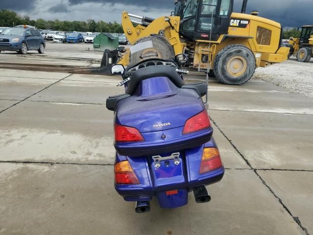 2001 Honda GL1800