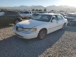 Lincoln Vehiculos salvage en venta: 2001 Lincoln Town Car Signature