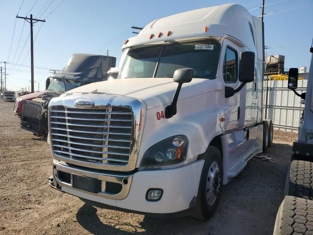 2014 Freightliner Cascadia 125