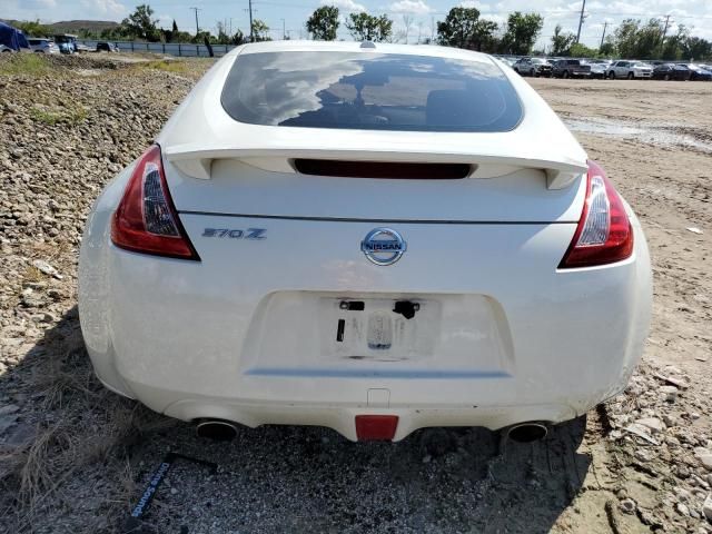 2014 Nissan 370Z Base