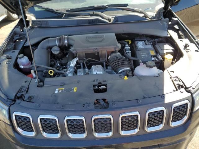 2024 Jeep Compass Latitude LUX