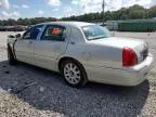 2006 Lincoln Town Car Signature Limited