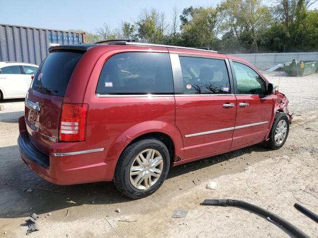 2010 Chrysler Town & Country Limited