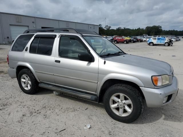 2004 Nissan Pathfinder LE