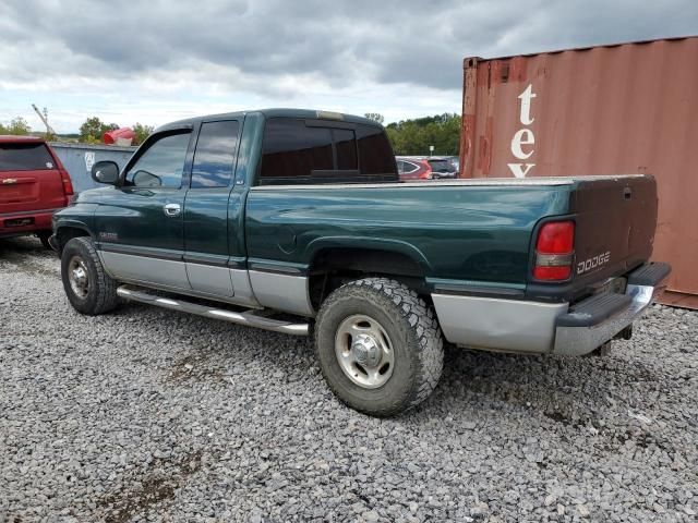 2000 Dodge RAM 2500