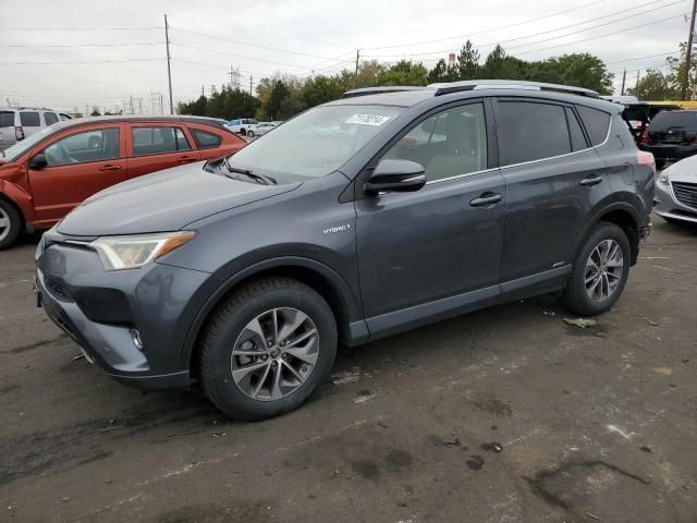 2017 Toyota Rav4 HV LE