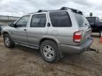 1999 Nissan Pathfinder LE