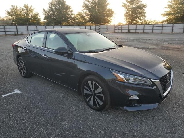 2019 Nissan Altima SV